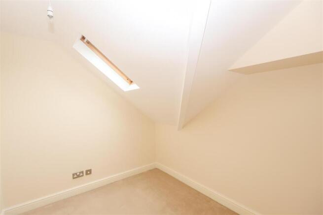 2 bed Apartment for sale Image 10
