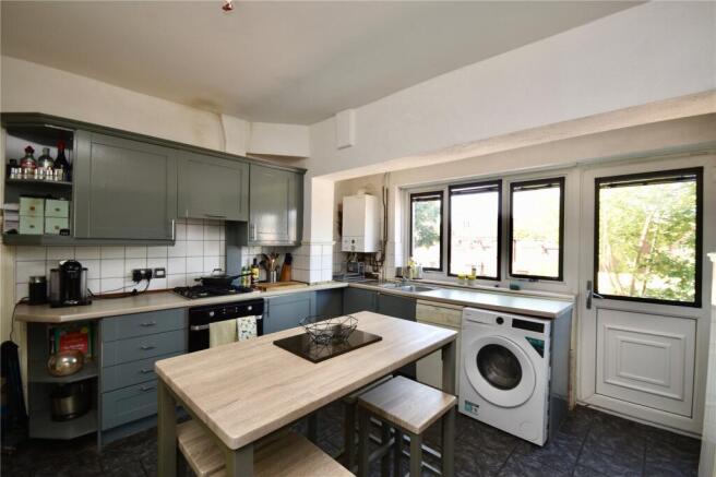 2 bed Terraced for sale Image 5