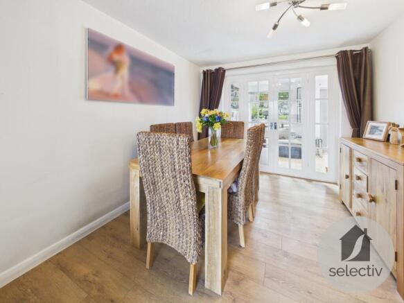 3 bed Semi-Detached for sale Image 6