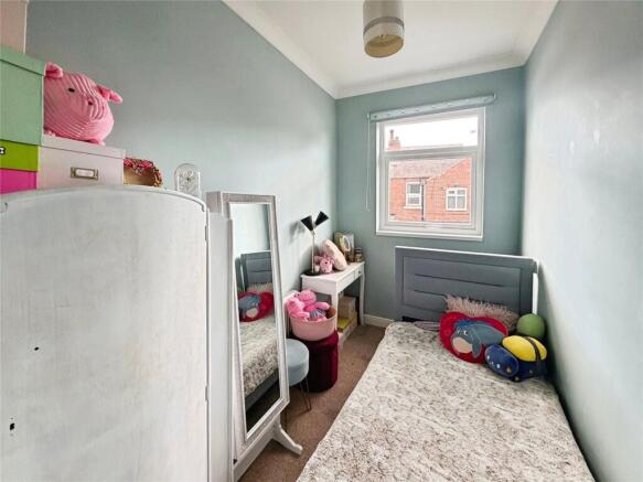 2 bed Terraced for sale Image 8