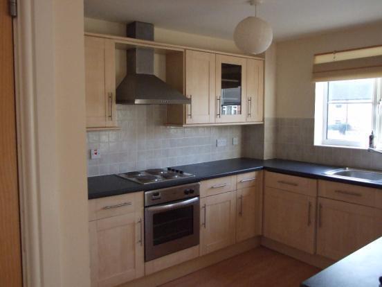 2 bed Apartment to rent Image 4