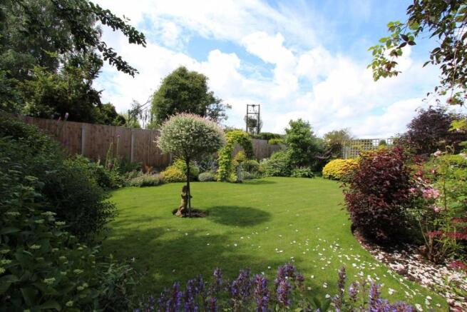 Regent Lodge garden.