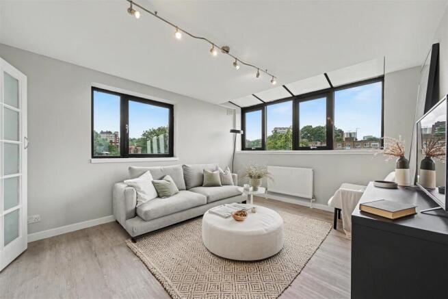 83D Goldhurst Terrace NW6 3HA-No Watermark-5.jpg