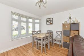 3, Charlotte Avenue, Wickford SS12 0DX