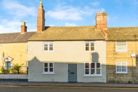 West Street, Bourne, PE10