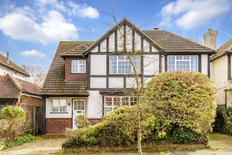 West Hill Avenue, Epsom