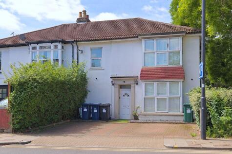 St. Albans Road, Barnet