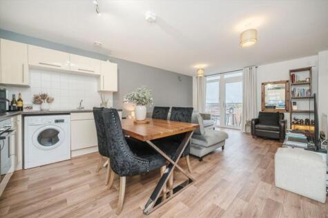 Brownell Place, Hanwell