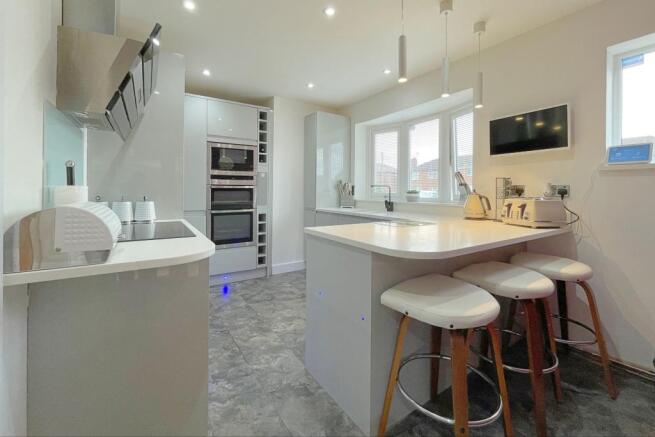 Kitchen/Breakfast