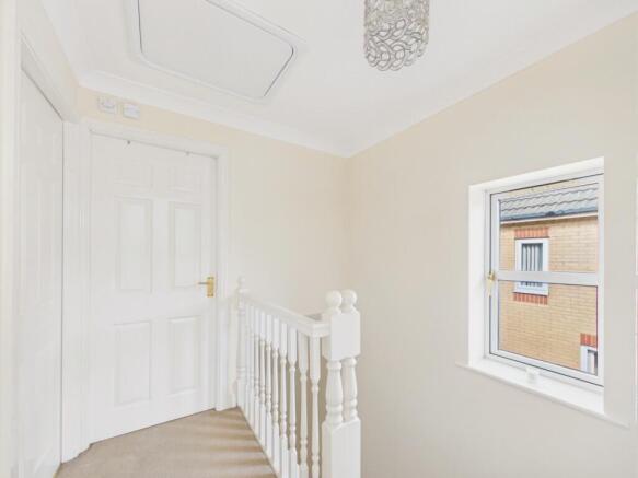3 bed Detached for sale Image 10