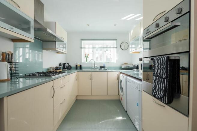 Annexe - Kitchen