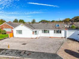 11, Dunlin Close, Christchurch BH23 4BE