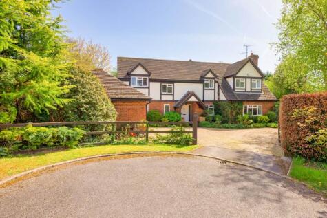 Thompson Walk, Calcot