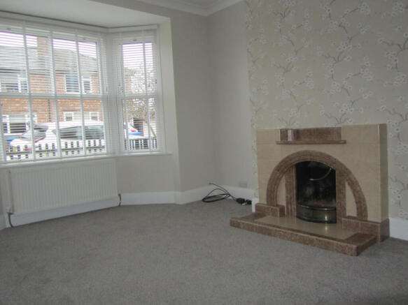 3 bed Terraced to rent Image 4