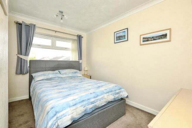 3 bed Semi-Detached for sale Image 10