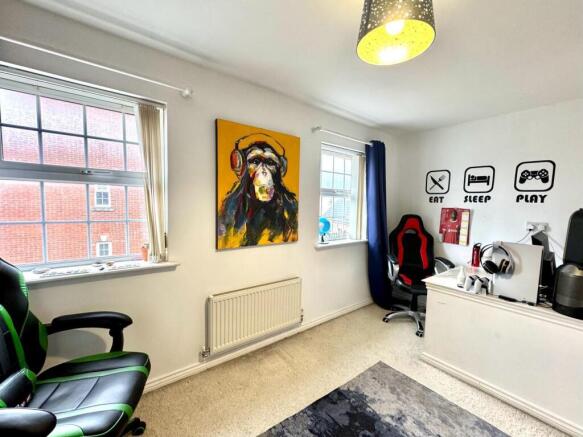 Photo 12