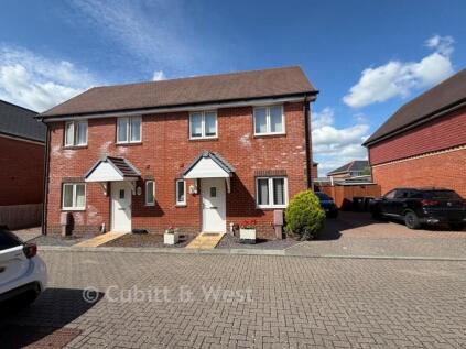 Longcroft Way, Havant, Hampshire