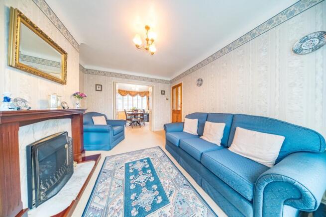3-Middlehurst-Close-17