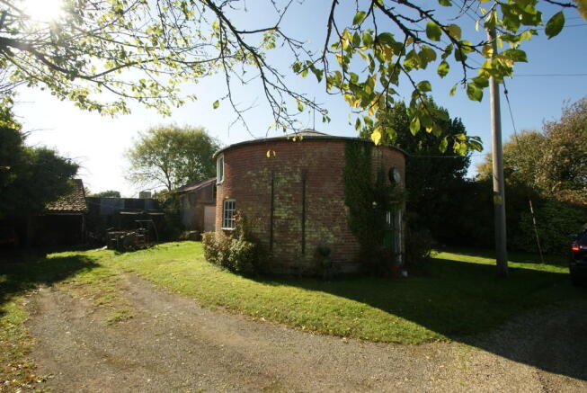 Photo 4