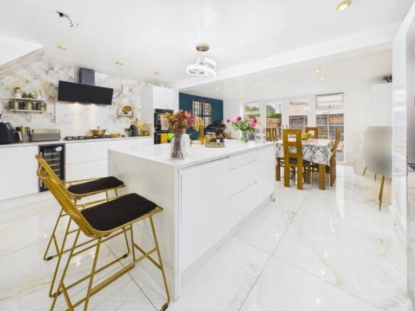 Extended Dining Kitchen