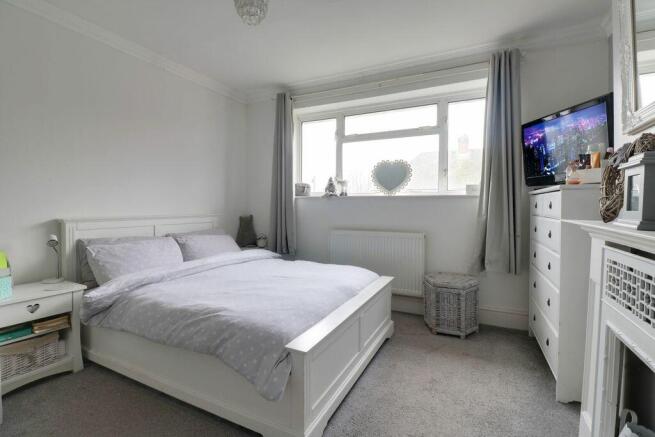 Bedroom 1 (Double)