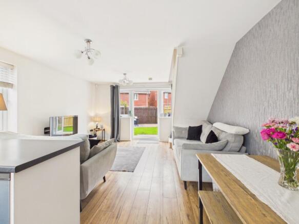 2 bed Semi-Detached for sale Image 4