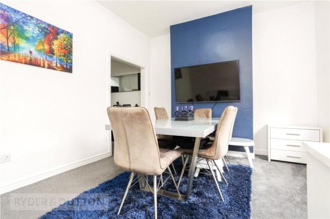3 bed Terraced for sale Image 6