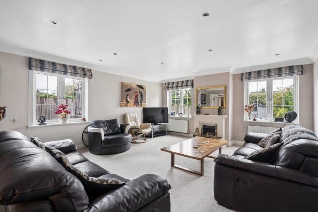 Garners Road, Chalfont St Peter, SL9 photo 4