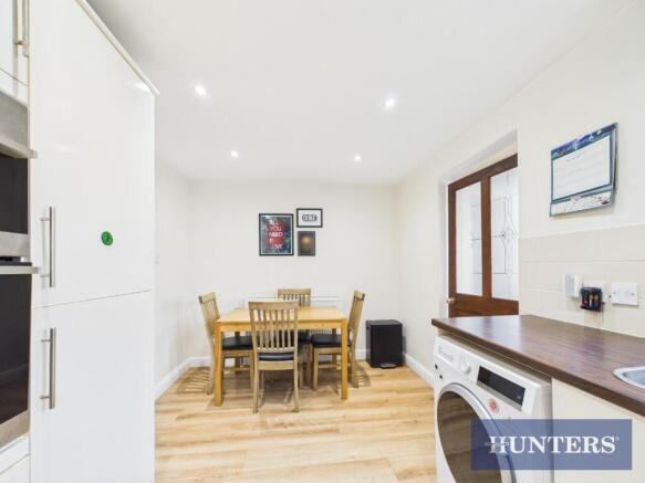 3 bed Semi-Detached for sale Image 7