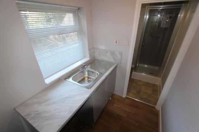 1 bed Flat to rent Image 9