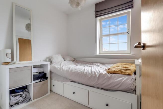9- Rob Hammond EweMove Pontefract