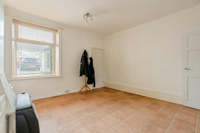 2 bed Terraced for sale Image 6