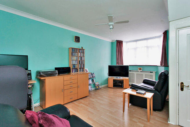 Photo 3