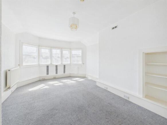 3 bed Block of Apartments for sale Image 8