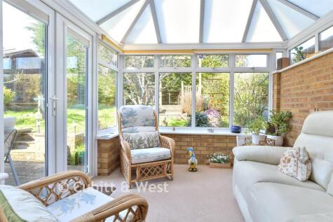 Anderson Close, Newhaven, East Sussex