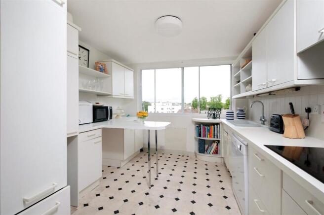 30 Regency House 13.jpg