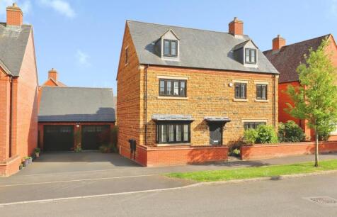 Juno Crescent, Brackley, NN13