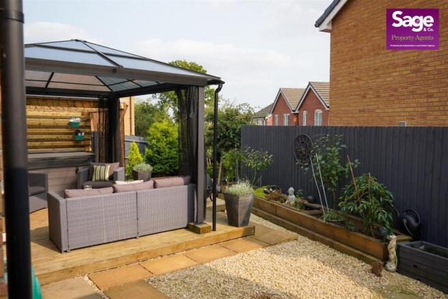 83 Cwrt Celyn -27 (1).jpeg