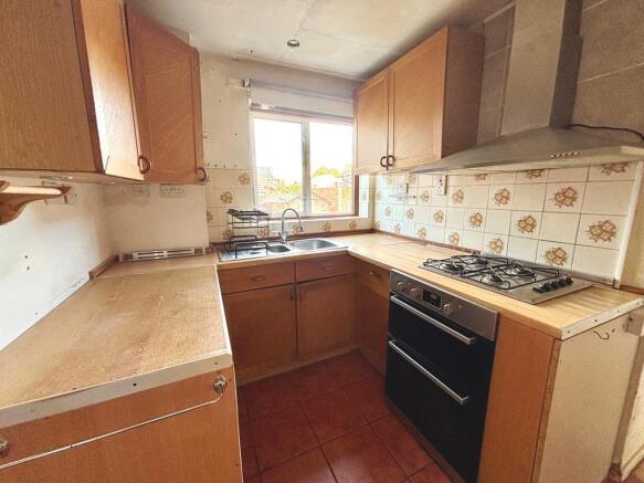 Kitchen 2.JPEG