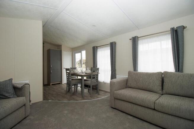 2 bed Caravan for sale Image 4