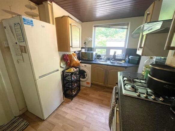 3 bed Semi-Detached for sale Image 5