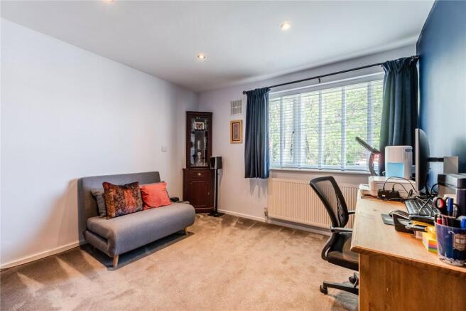 2 bed Apartment for sale Image 6