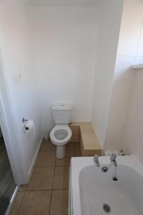 Bath 3.jpg