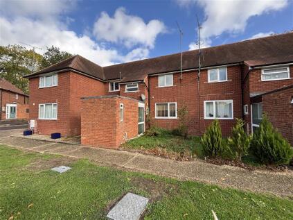 2 Hill Road, Arborfield, Reading, Berkshire, RG2