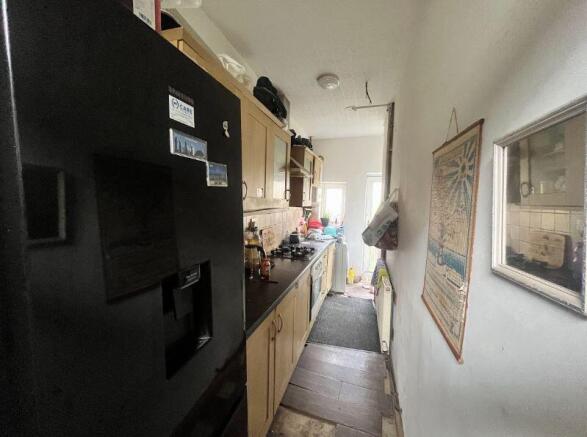 14 Hart Street, Bradford, West Yorkshire, BD7 3HH photo 4