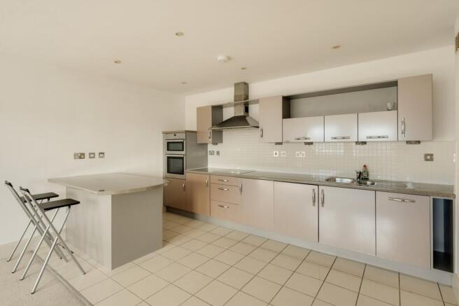 Kitchen ()