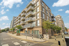 Flat 74, Crossways, Windsor Road, Slough SL1 2NE
