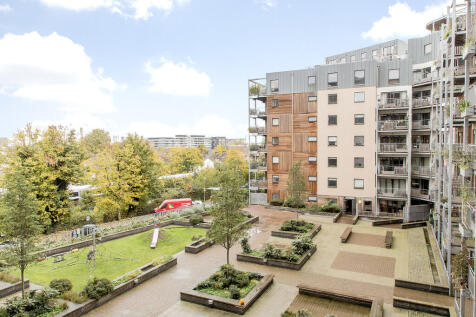 Seren Park Gardens Greenwich SE3 7RP
