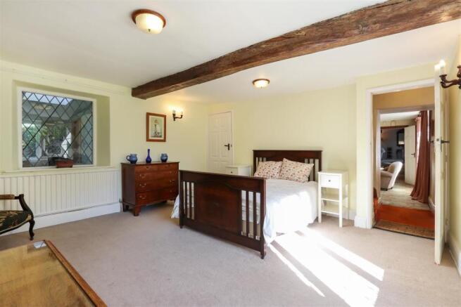 Bed7:Dining Room.jpg