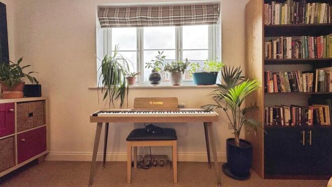 a8820d25--49EE-8B...